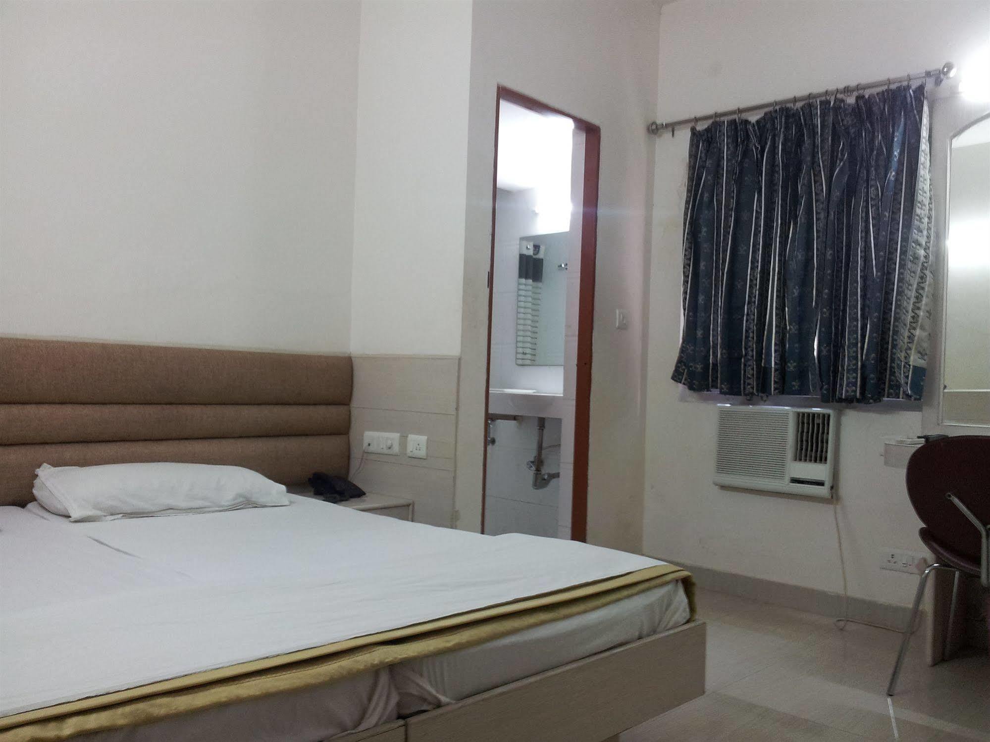 Hotel Kwality New Delhi Eksteriør bilde