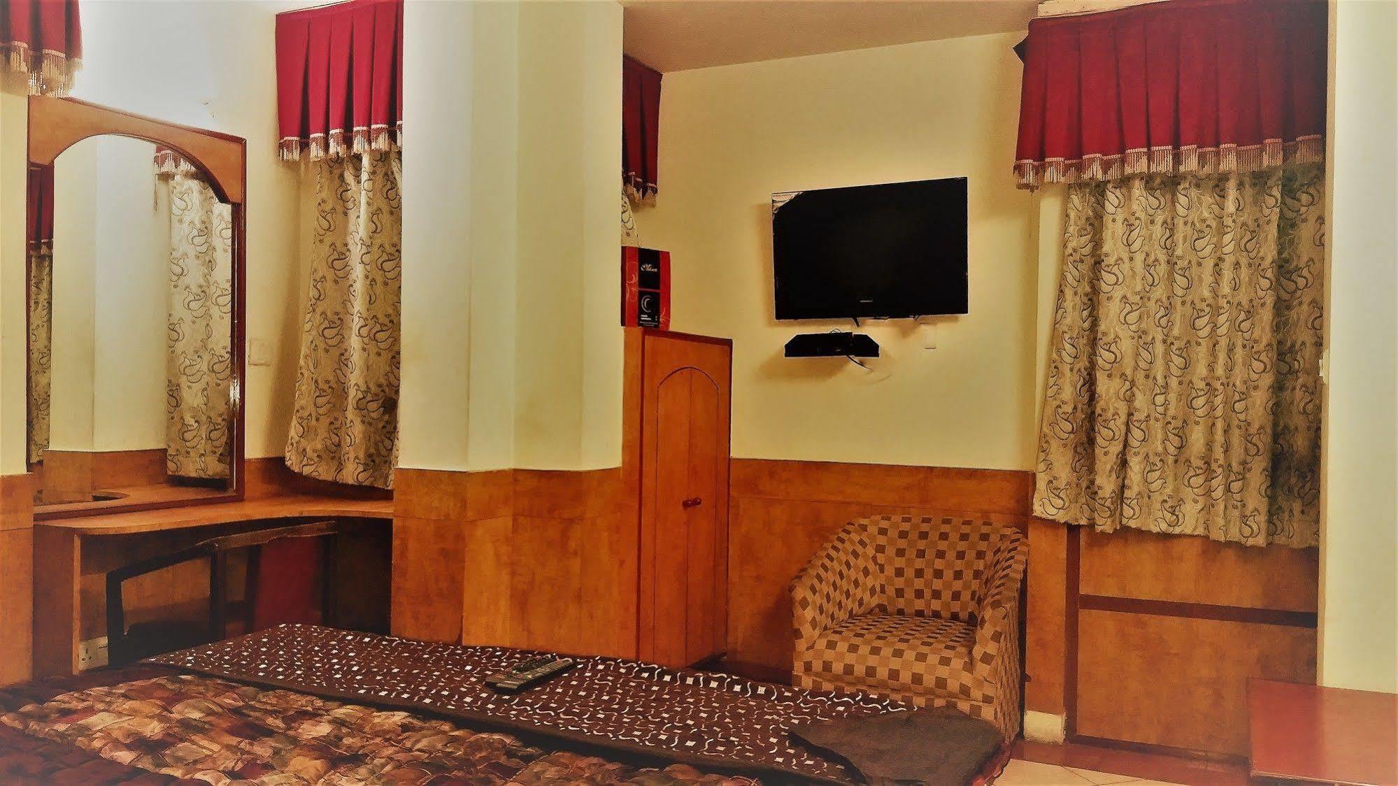 Hotel Kwality New Delhi Eksteriør bilde