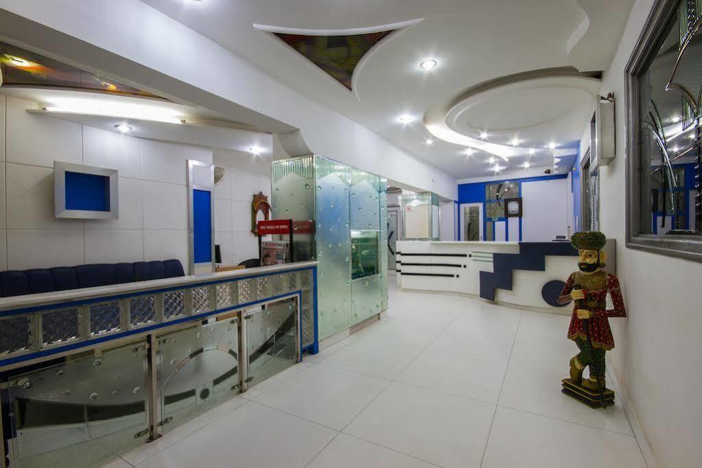 Hotel Kwality New Delhi Eksteriør bilde